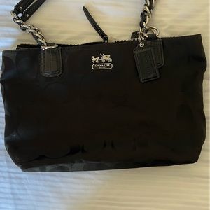 Coach shoulder bag